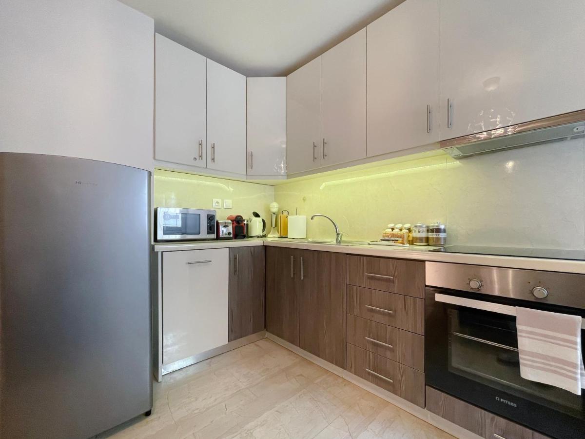 Ferienwohnung Key Biscayne Charming 50Sqm Apt In Paleo Faliro Athen Exterior foto